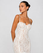Vestido Curto de Renda com Corpete Flora da Brisa