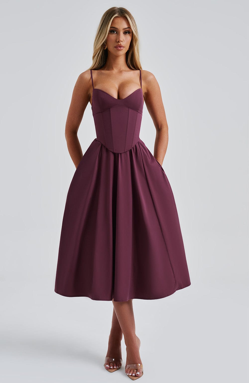 Vestido Amélia Bordeaux