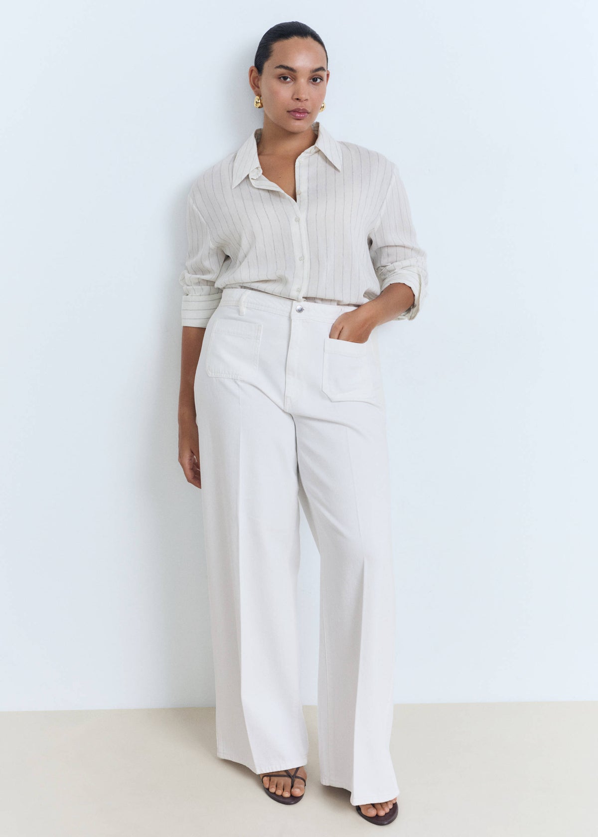 Calças ganga wide leg bolsos cintura alta - Pormenor do artigo 6