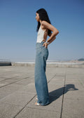 Jeans retos com cintura de altura média - Plano médio
