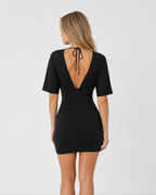 Vestido Curto com Costas Abertas Pérola da Brisa