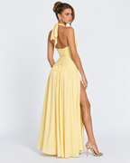 Vestido longo Serena franzido com abertura alta