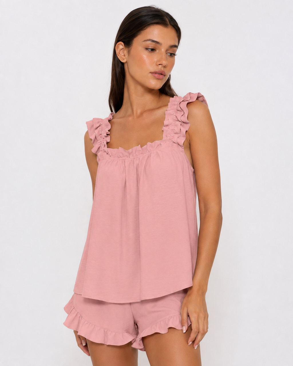 Conjunto leve com alças e calções com folhos