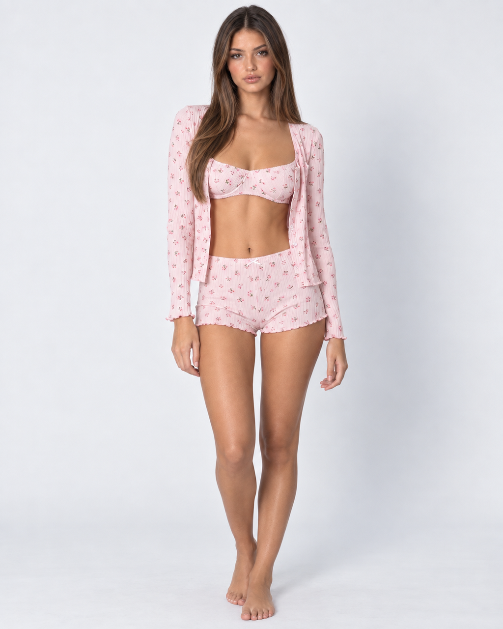 Conjunto de dormir floral de três peças