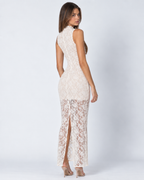 Vestido Longo de Renda Ajustado Terra do Mar