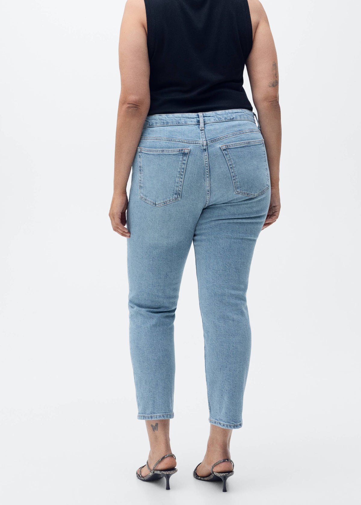 Calças de ganga Claudia slim fit e cropped - Pormenor do artigo 4