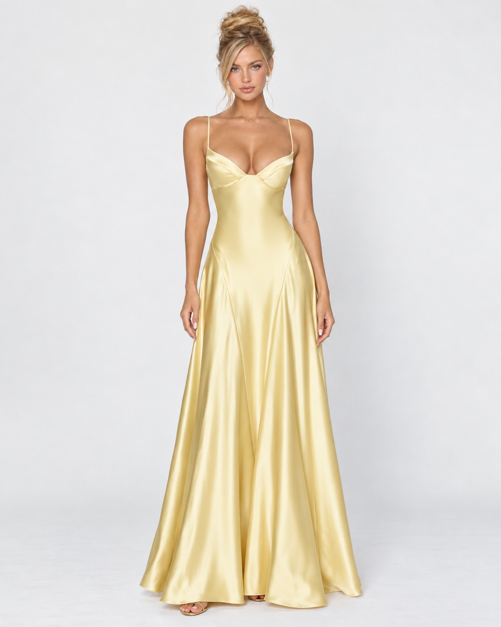 Vestido longo em cetim com corpete e cordões nas costas