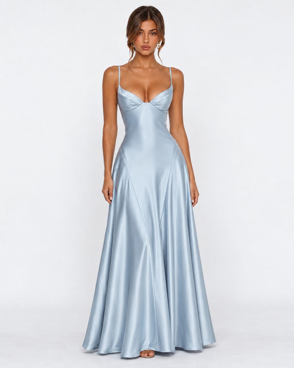 Vestido longo em cetim com corpete e cordões nas costas