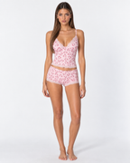 Conjunto de dormir rosa com corações e renda