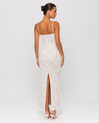 Vestido Longo de Renda Ajustado Rosa da Brisa
