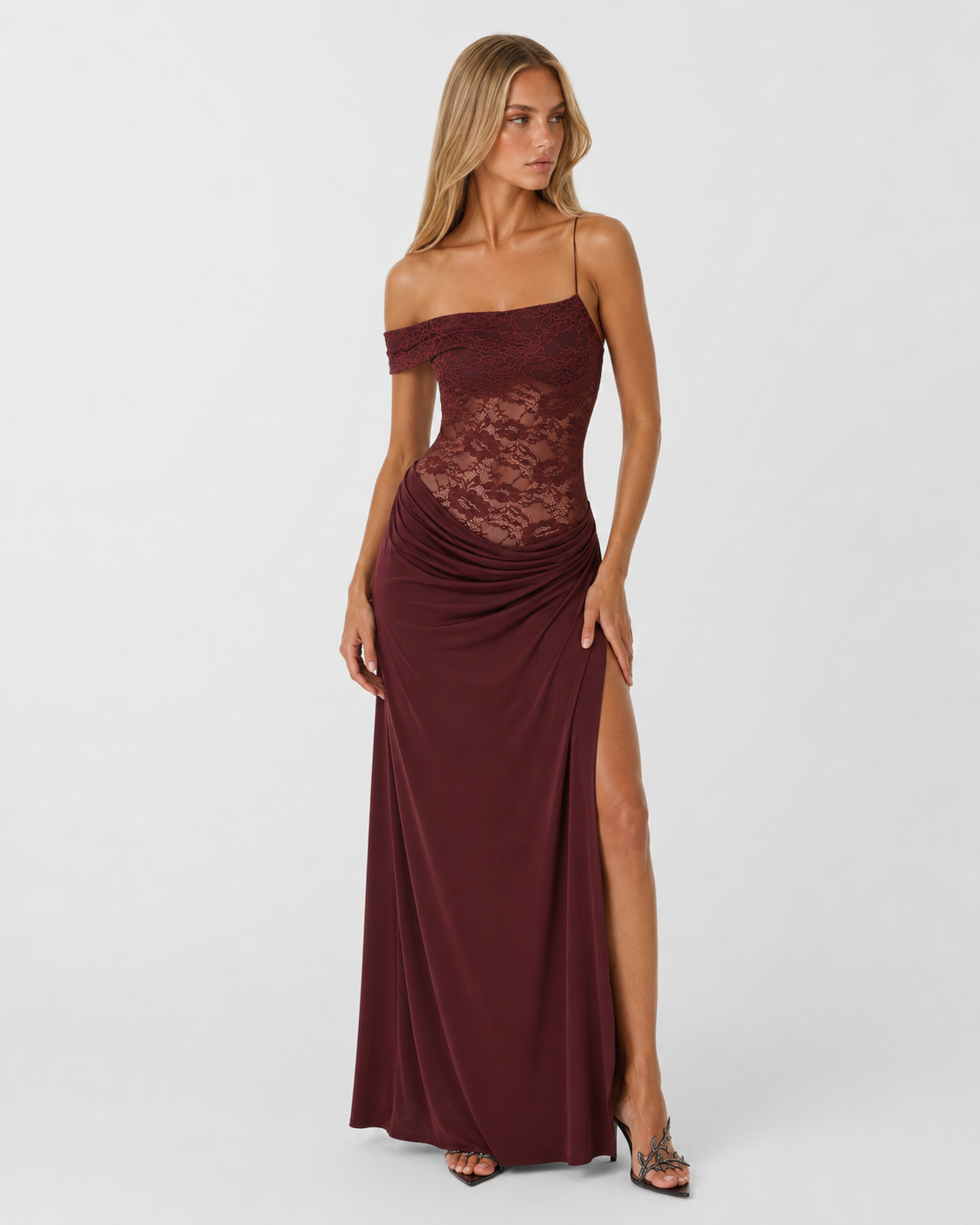 Vestido Longo de Renda de Um Ombro Estela da Primavera