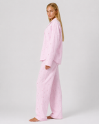 Pijama comprido às riscas rosas com corações