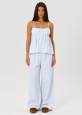 Conjunto às riscas com camisola fluida e calças largas