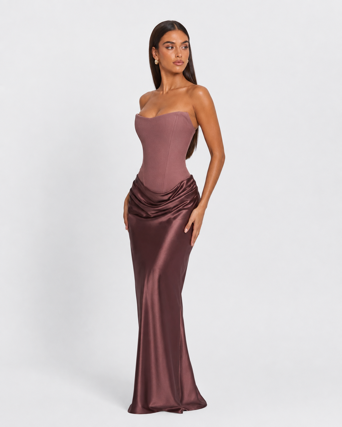 Vestido Longo em Cetim sem Alças Riviera do Mar