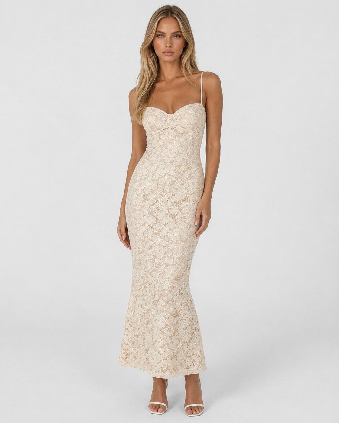 Vestido Longo de Renda Ajustado Rosa da Brisa