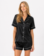 Pijama curto Monaco em cetim com vivos contrastantes