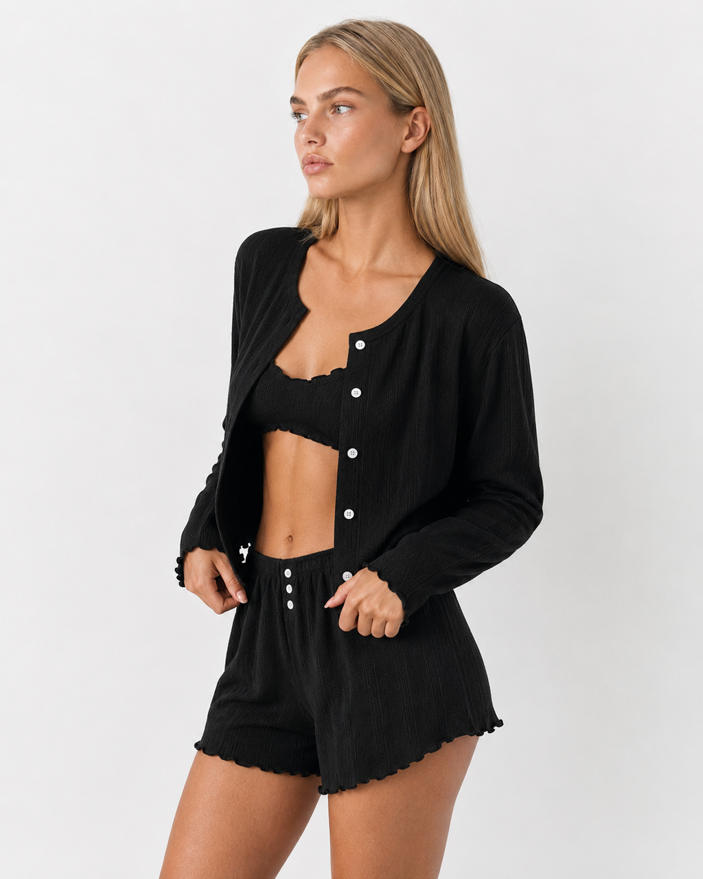 Conjunto de três peças em malha rendilhada