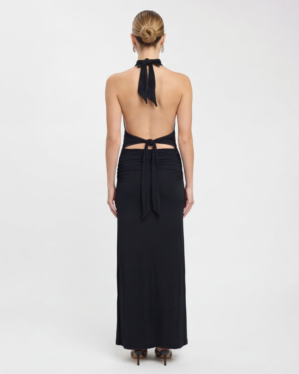 Vestido Longo com Alças ao Pescoço Riviera da Primavera