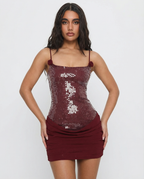 Vestido Curto de Lantejoulas com Corpete Celeste do Vale