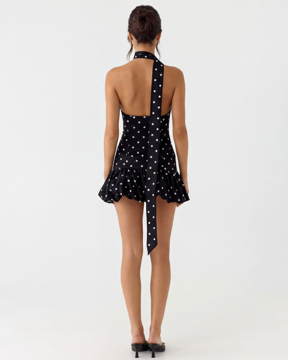 Vestido Curto com Alças ao Pescoço Flora da Primavera