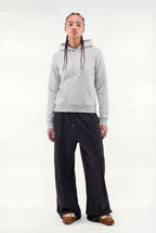 Sweatshirt com Capuz e Asas Brilhantes nas Costas